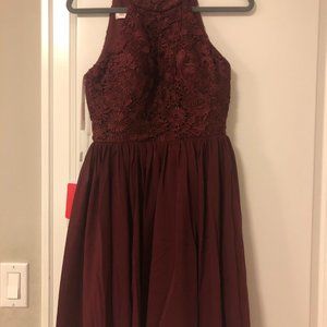 A-Line Scoop Neck Knee-Length Chiffon Lace Bridesmaid Dress With Ruffle